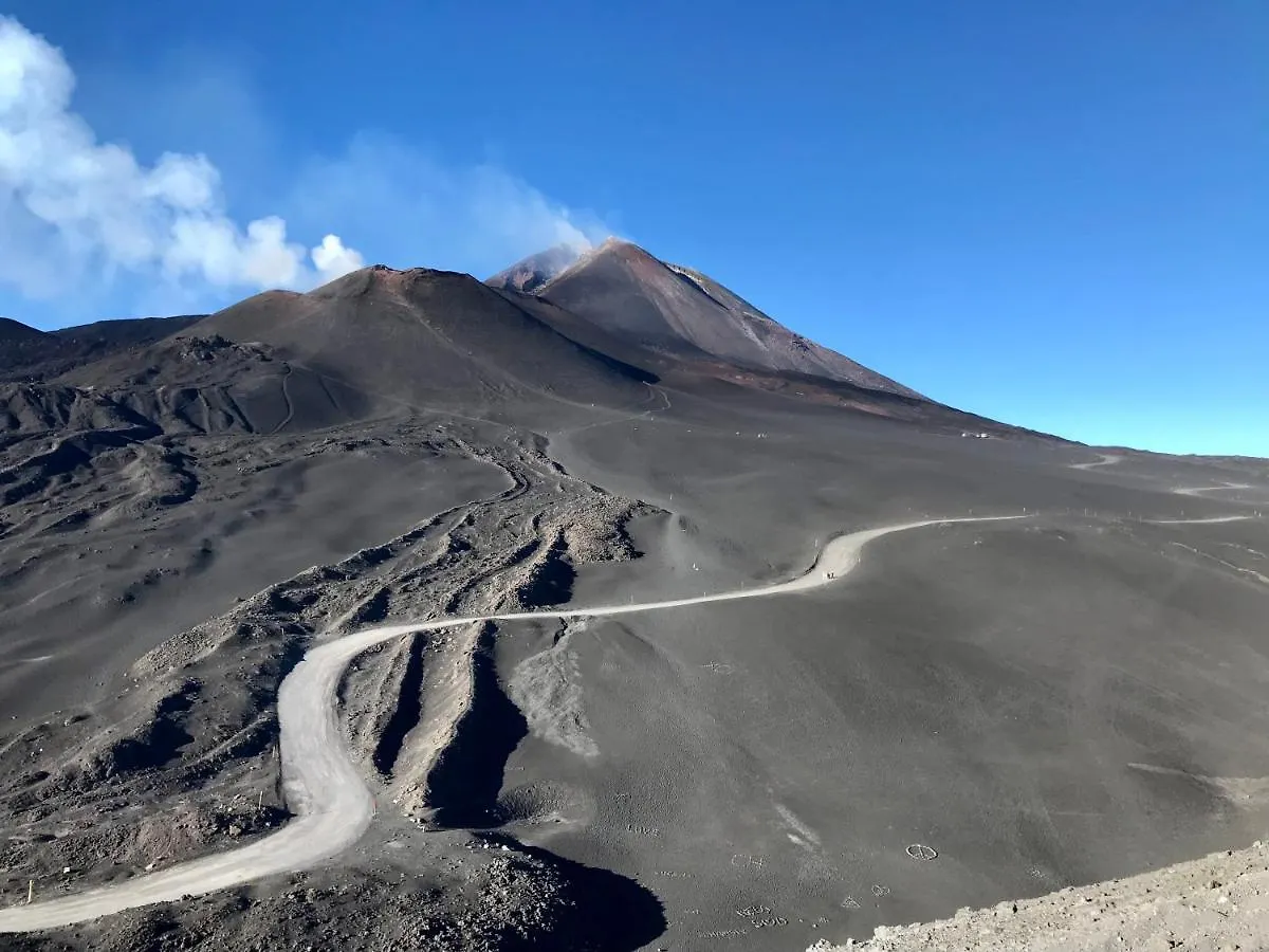 Zaffiro Lavico Rooms Etna Nature Sea Acireale